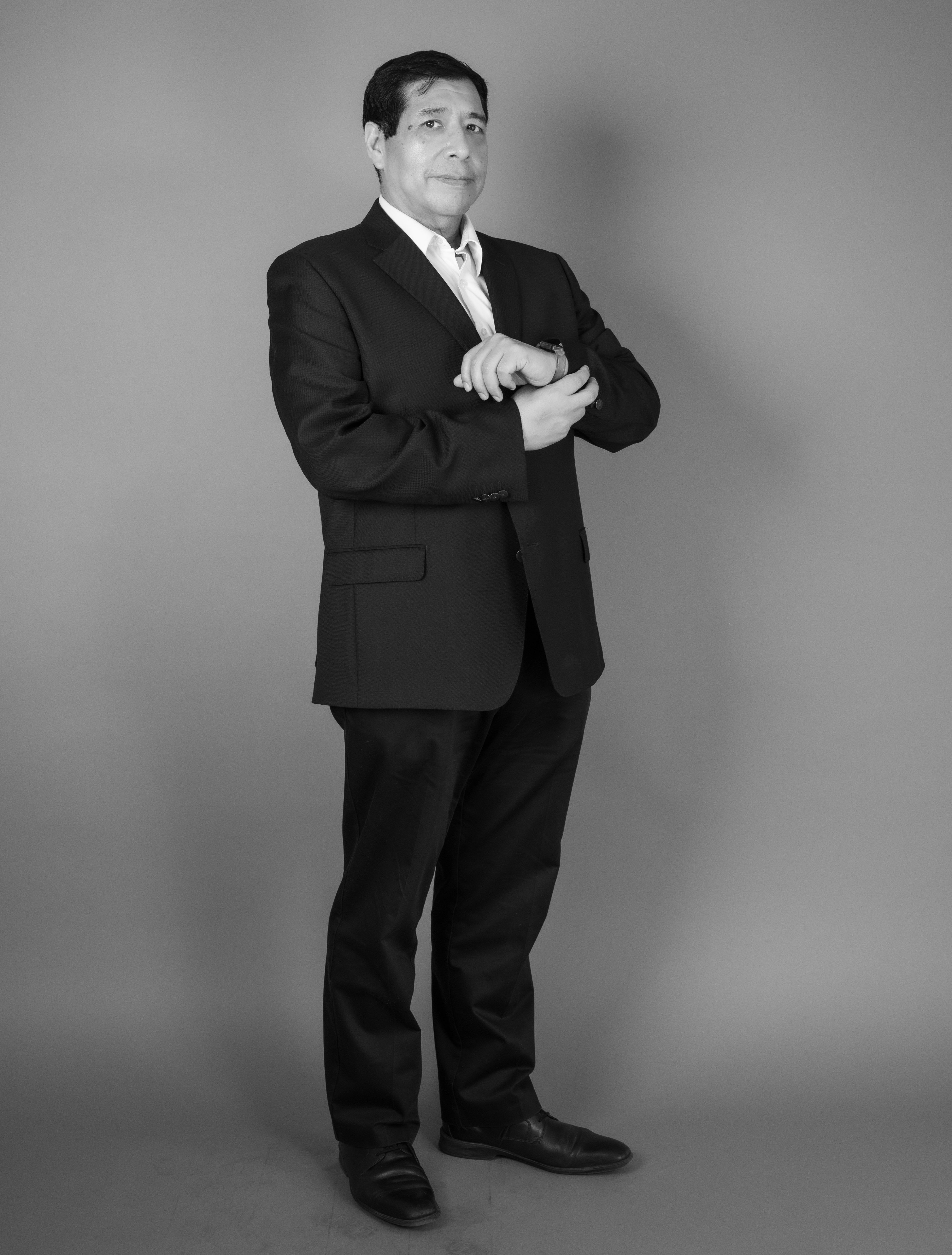Héctor Domínguez — Patronaje y producción